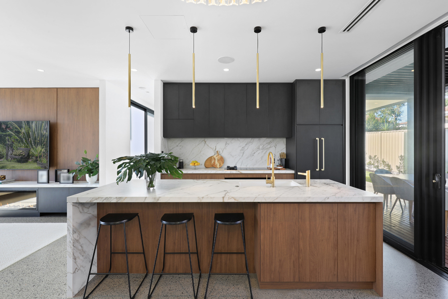 feilberg_place_abbotsford_high_kitchen_2jpg